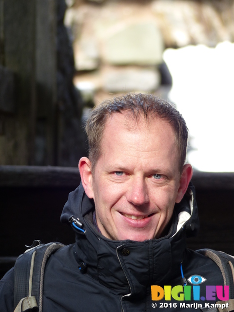 FZ025799 Pepijn at Carreg Cennen Castle